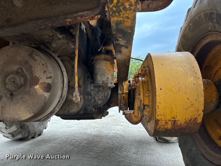 image for item ET4514 Caterpillar motor grader