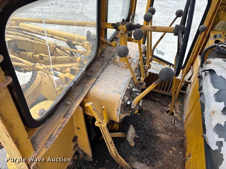 image for item ET4514 Caterpillar motor grader