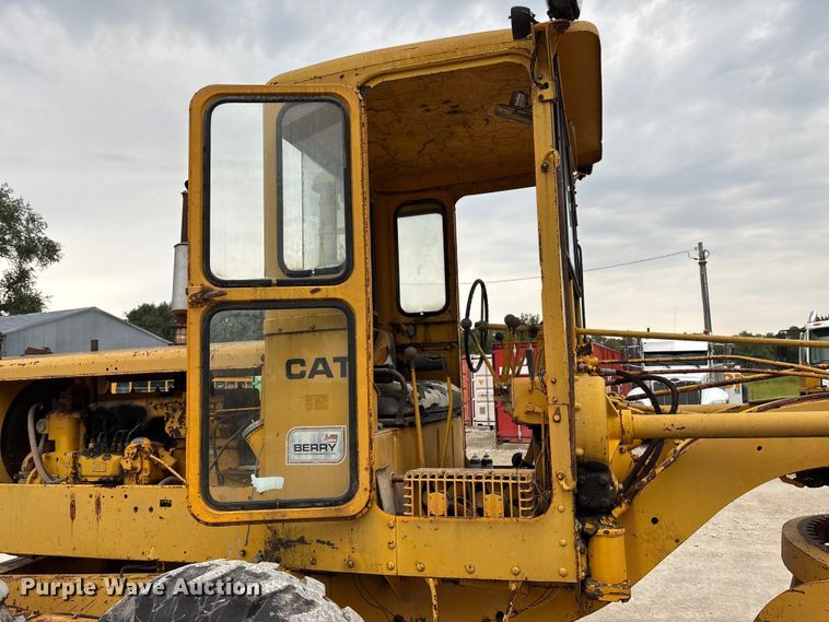image for item ET4514 Caterpillar motor grader