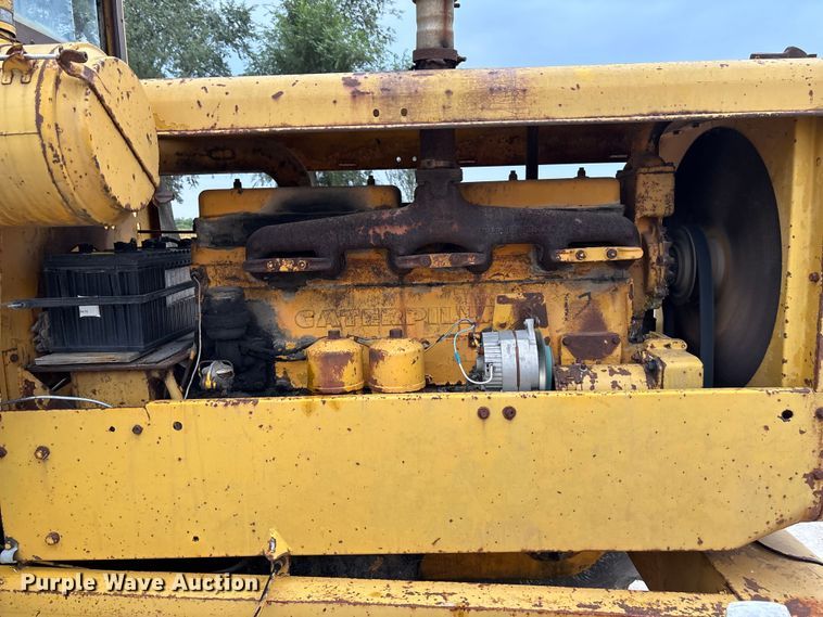 image for item ET4514 Caterpillar motor grader
