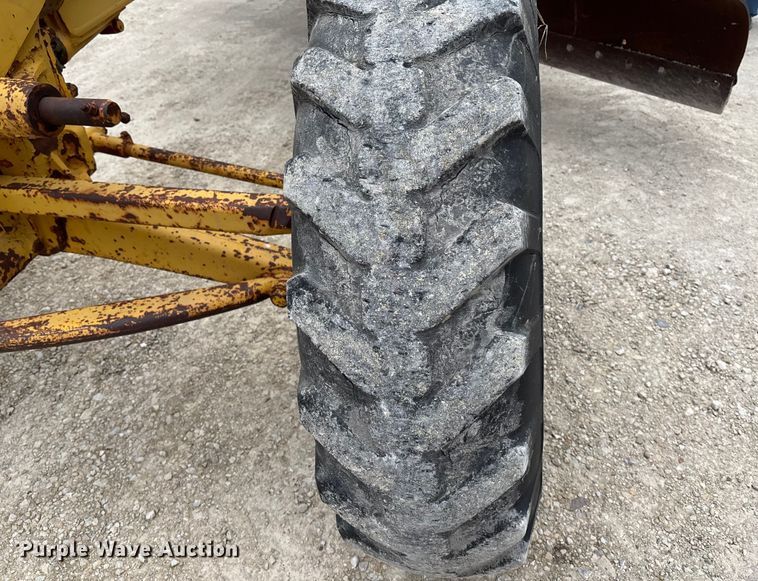 image for item ET4514 Caterpillar motor grader