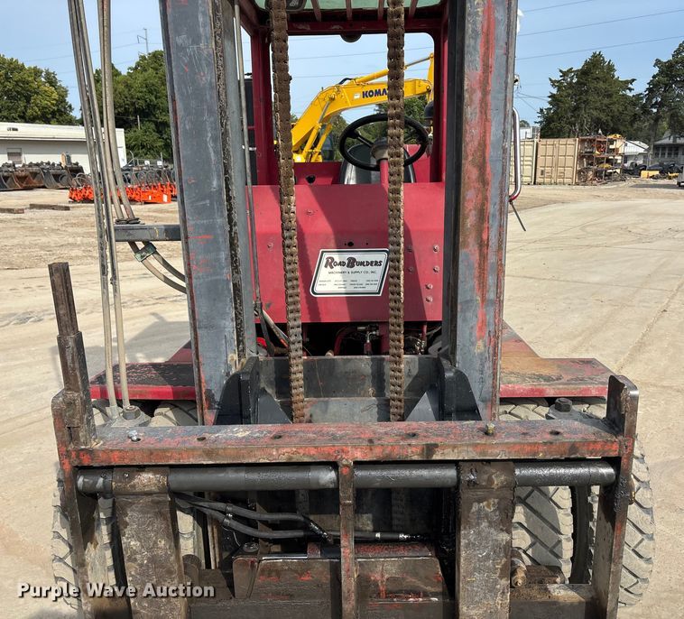 image for item ET4525 Taylor Machine Builders TE-155S forklift