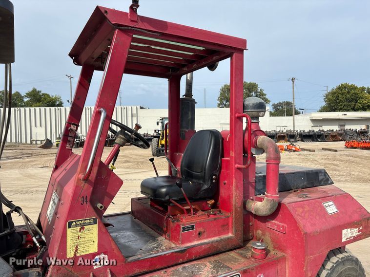 image for item ET4525 Taylor Machine Builders TE-155S forklift