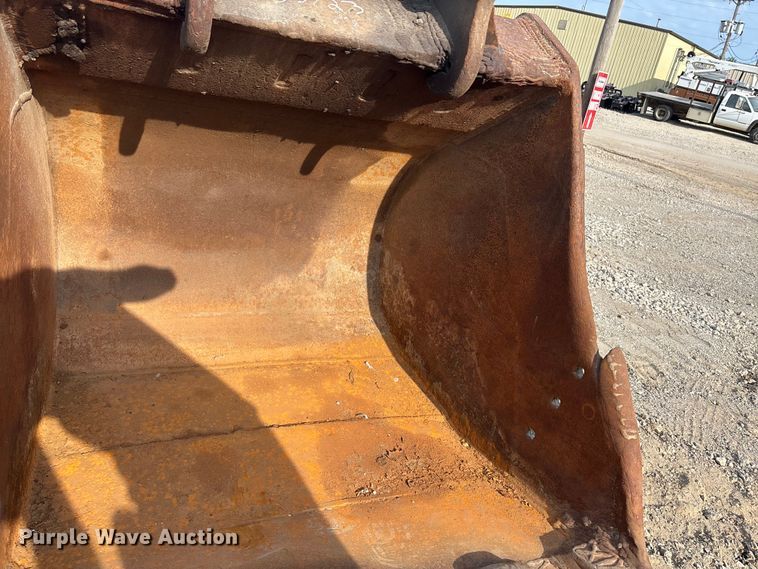 image for item ET4526 CP PC360 excavator bucket