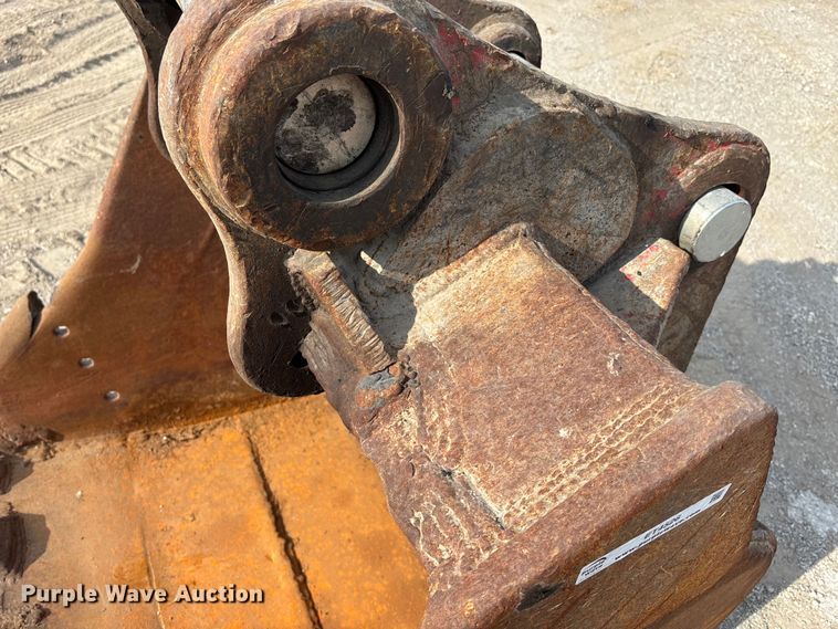 image for item ET4526 CP PC360 excavator bucket