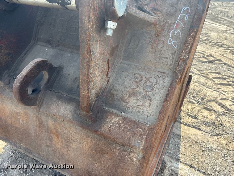 image for item ET4526 CP PC360 excavator bucket