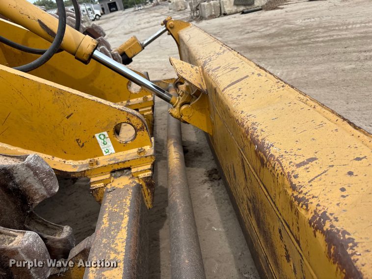 image for item ET4534 1998 Caterpillar 815F soil compactor