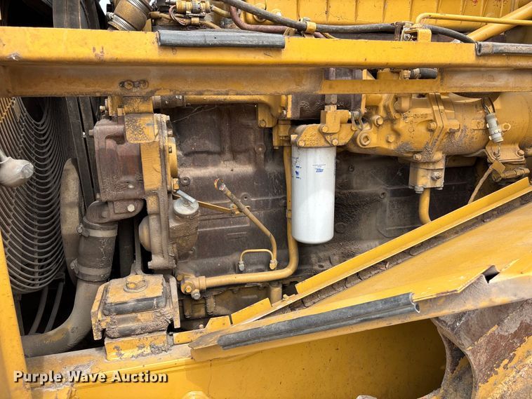 image for item ET4534 1998 Caterpillar 815F soil compactor
