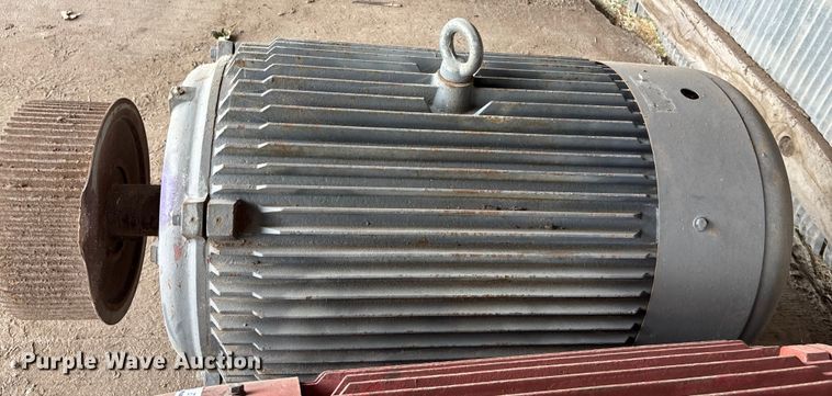 image for item ET4537 Industrial WWE 200-16-445/7T electric motor