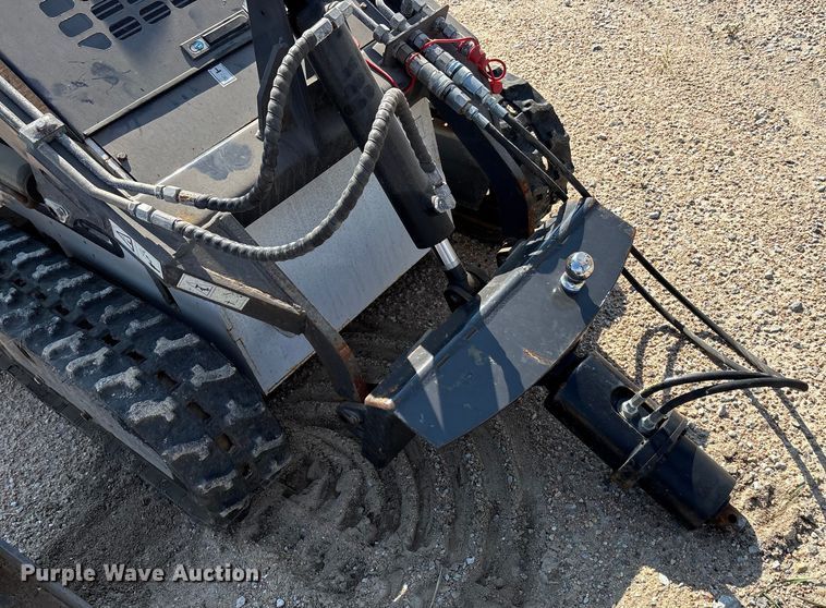 image for item ET4551 2024 JQ Power JQ400 compact utility loader