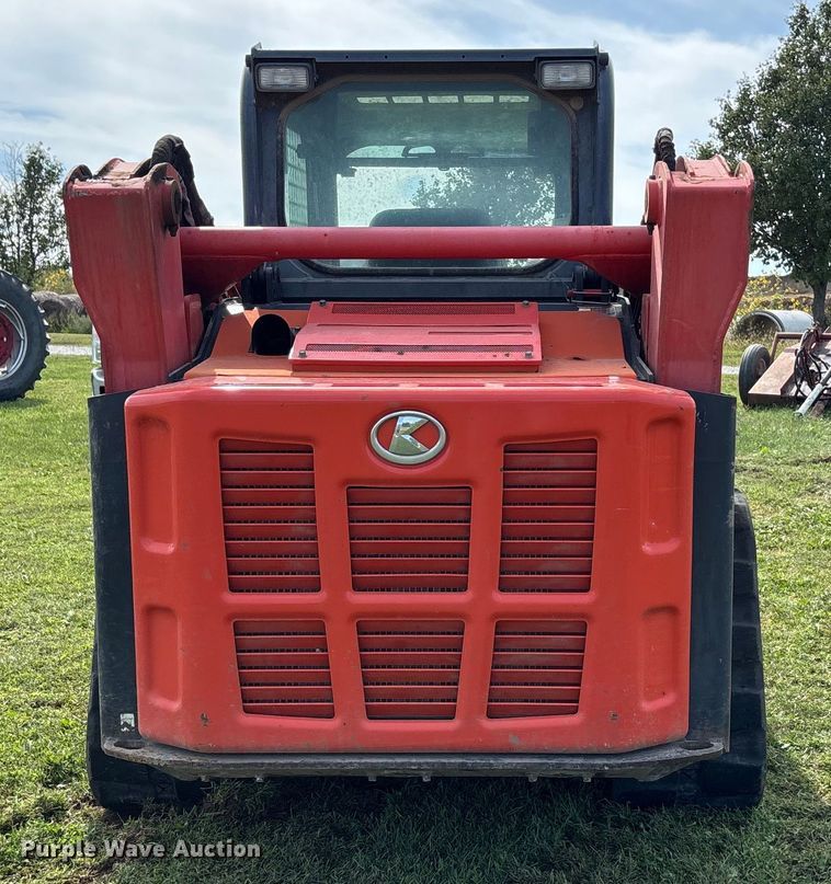 image for item ET4606 2013 Kubota SVL75 tracked skid steer loader