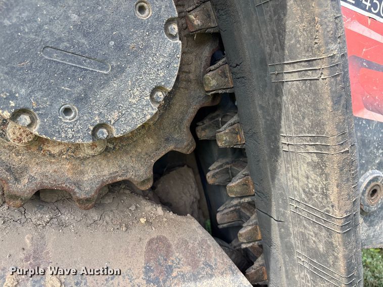 image for item ET4606 2013 Kubota SVL75 tracked skid steer loader