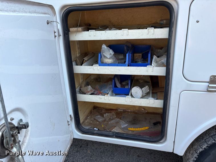 image for item ET7070 2012 Ford F450 Super Duty bucket truck