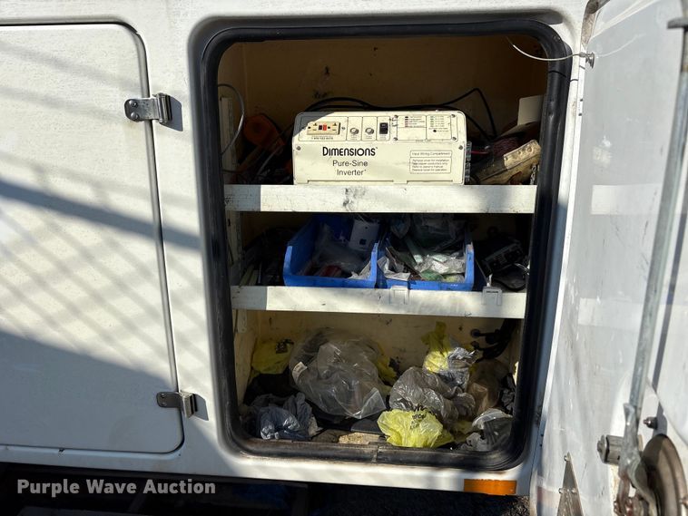 image for item ET7070 2012 Ford F450 Super Duty bucket truck