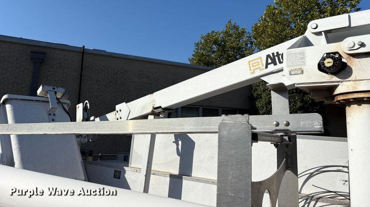 image for item ET7070 2012 Ford F450 Super Duty bucket truck