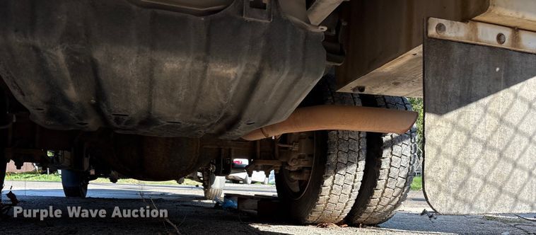 image for item ET7070 2012 Ford F450 Super Duty bucket truck