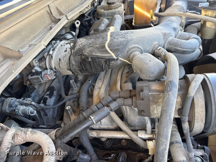 image for item ET7070 2012 Ford F450 Super Duty bucket truck