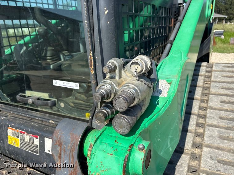 image for item ET7077 2019 Kubota SVL95-2s tracked skid steer loader