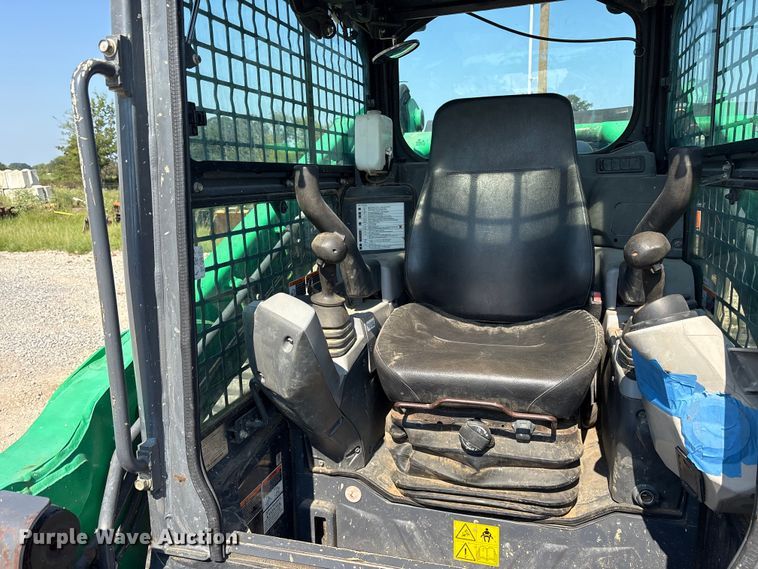 image for item ET7077 2019 Kubota SVL95-2s tracked skid steer loader