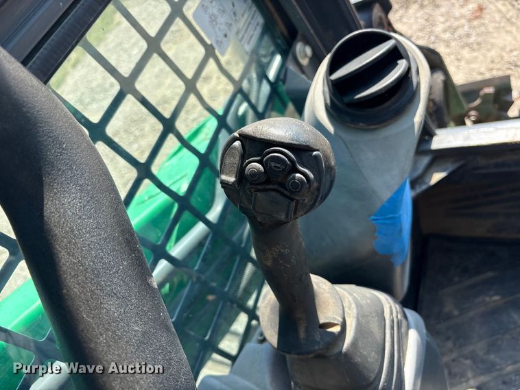 image for item ET7077 2019 Kubota SVL95-2s tracked skid steer loader