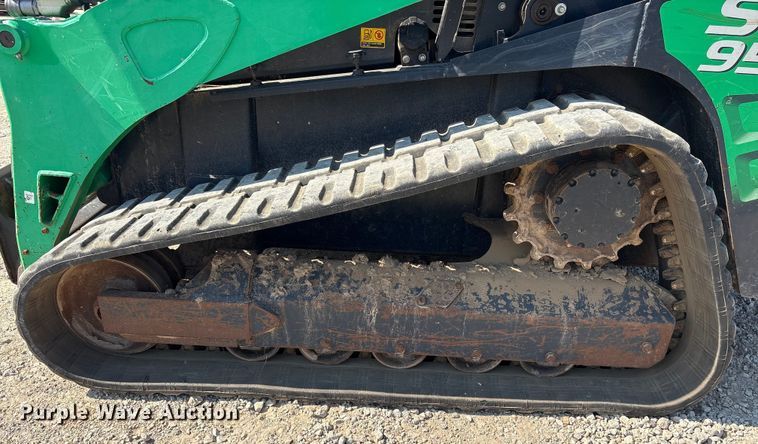 image for item ET7077 2019 Kubota SVL95-2s tracked skid steer loader