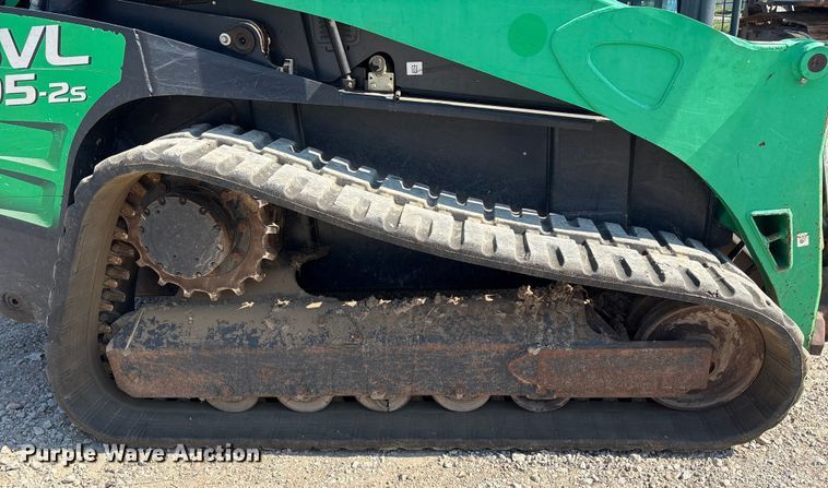 image for item ET7077 2019 Kubota SVL95-2s tracked skid steer loader