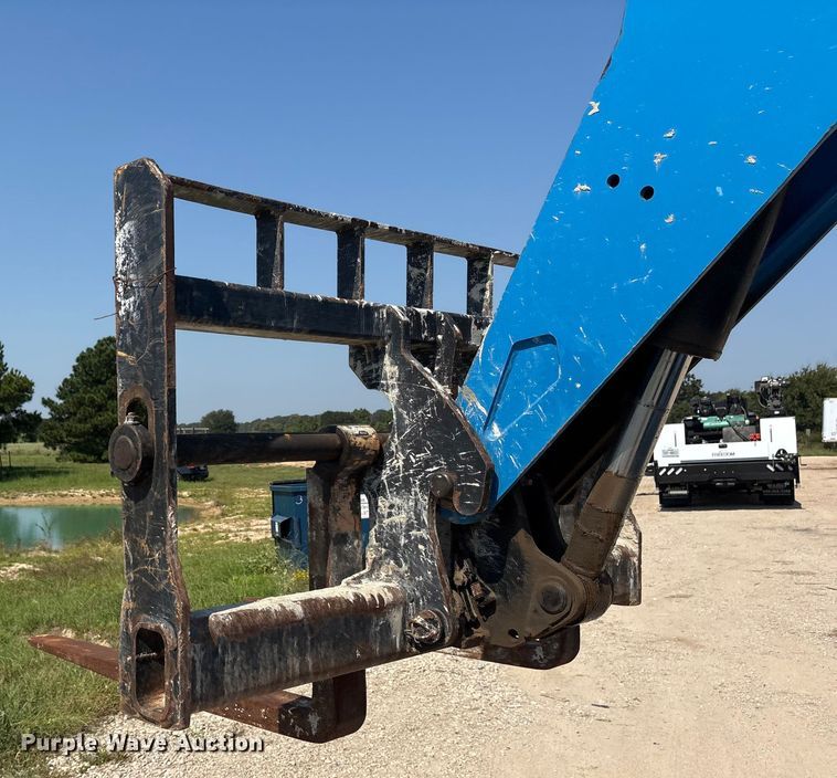 image for item ET7078 2017 Genie GTH-1056 telehandler