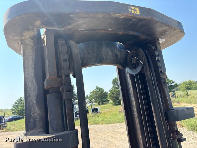 image for item ET7079 Clark ECX360 forklift