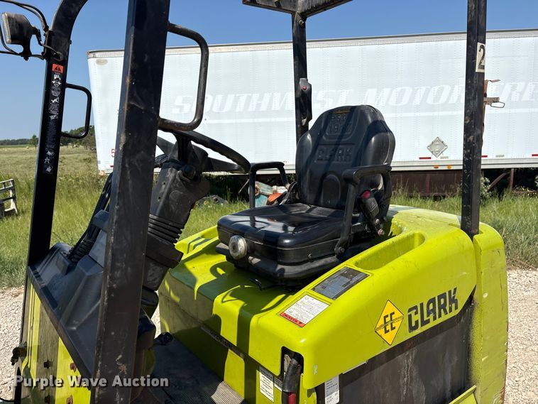 image for item ET7079 Clark ECX360 forklift