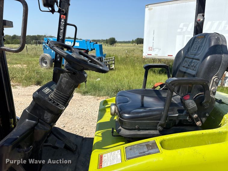 image for item ET7079 Clark ECX360 forklift