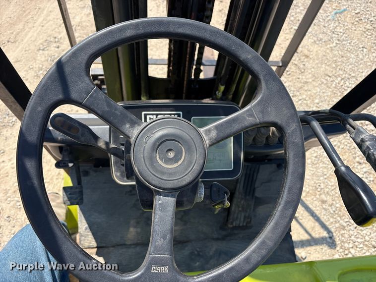 image for item ET7079 Clark ECX360 forklift