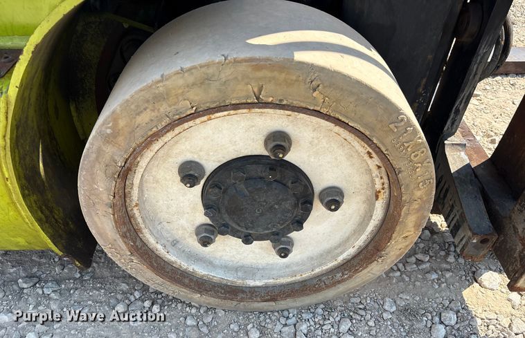 image for item ET7079 Clark ECX360 forklift