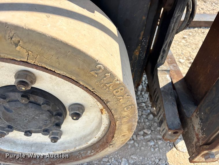 image for item ET7079 Clark ECX360 forklift