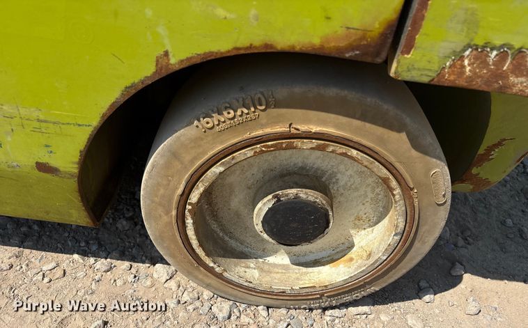 image for item ET7079 Clark ECX360 forklift