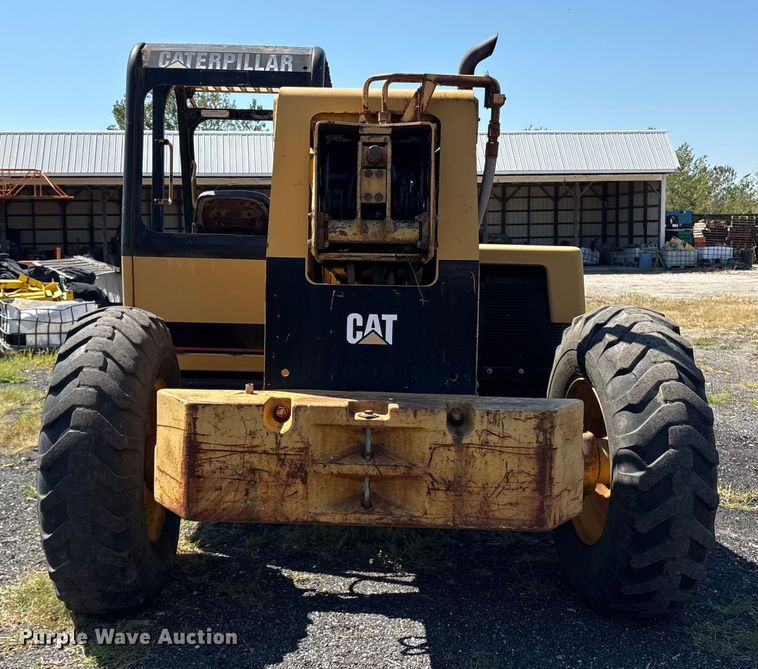 image for item ET8538 1998 Caterpillar TH83 telehandler