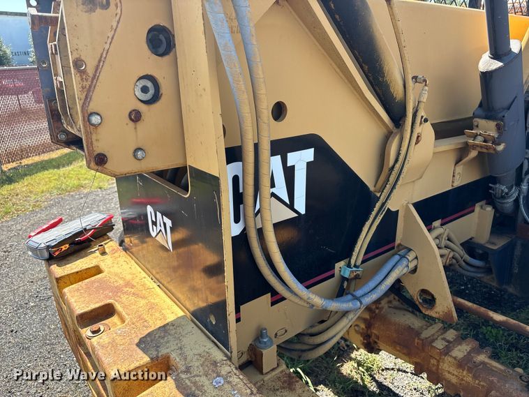 image for item ET8538 1998 Caterpillar TH83 telehandler