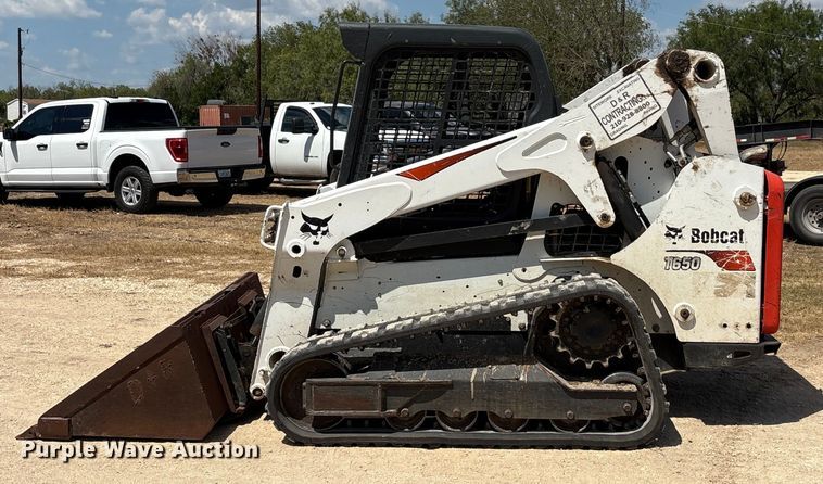 image for item EU0081 2019 Bobcat T650 tracked skid steer loader