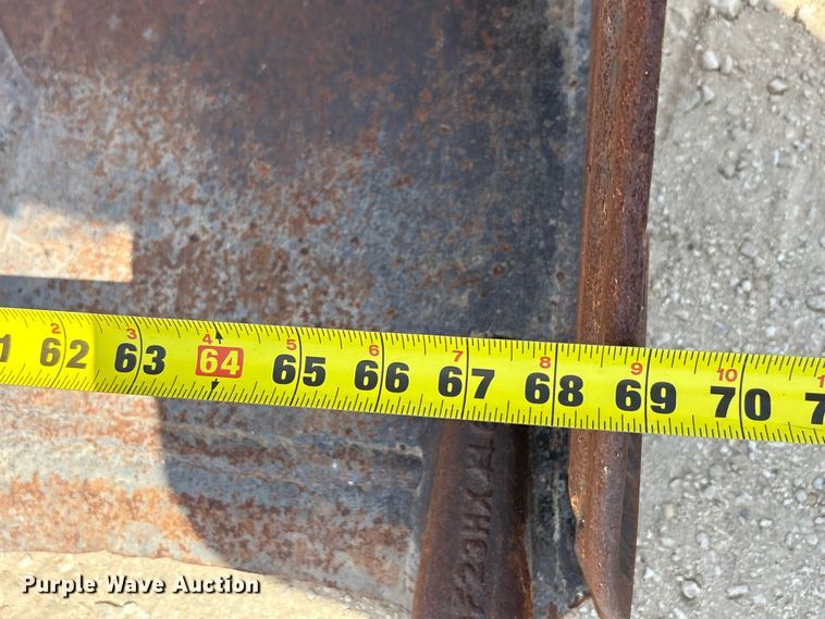 image for item EU0081 2019 Bobcat T650 tracked skid steer loader