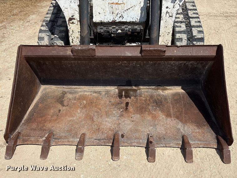 image for item EU0081 2019 Bobcat T650 tracked skid steer loader