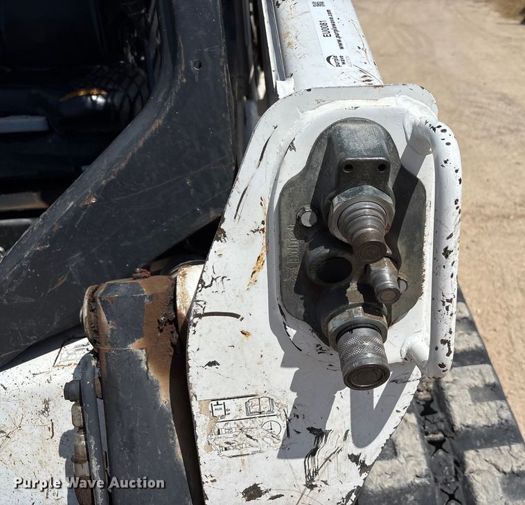 image for item EU0081 2019 Bobcat T650 tracked skid steer loader