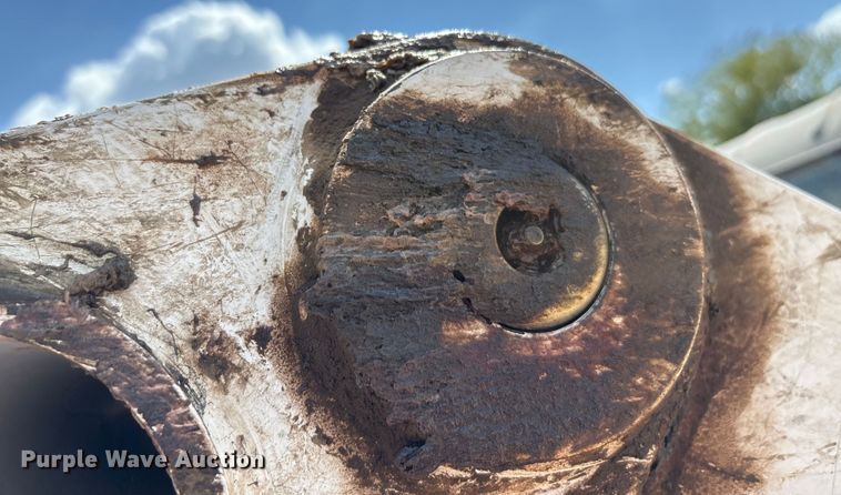 image for item EU0081 2019 Bobcat T650 tracked skid steer loader