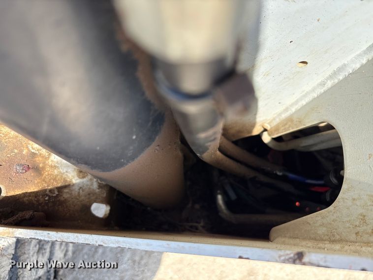 image for item EU0081 2019 Bobcat T650 tracked skid steer loader