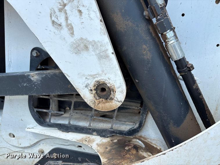 image for item EU0081 2019 Bobcat T650 tracked skid steer loader