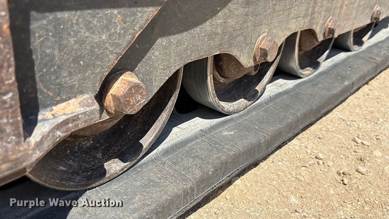 image for item EU0081 2019 Bobcat T650 tracked skid steer loader