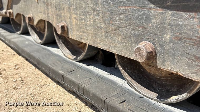 image for item EU0081 2019 Bobcat T650 tracked skid steer loader