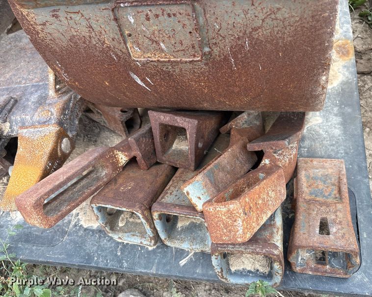 image for item EU0083 (2) excavator buckets