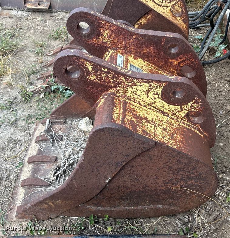 image for item EU0087 2004 Woods excavator bucket