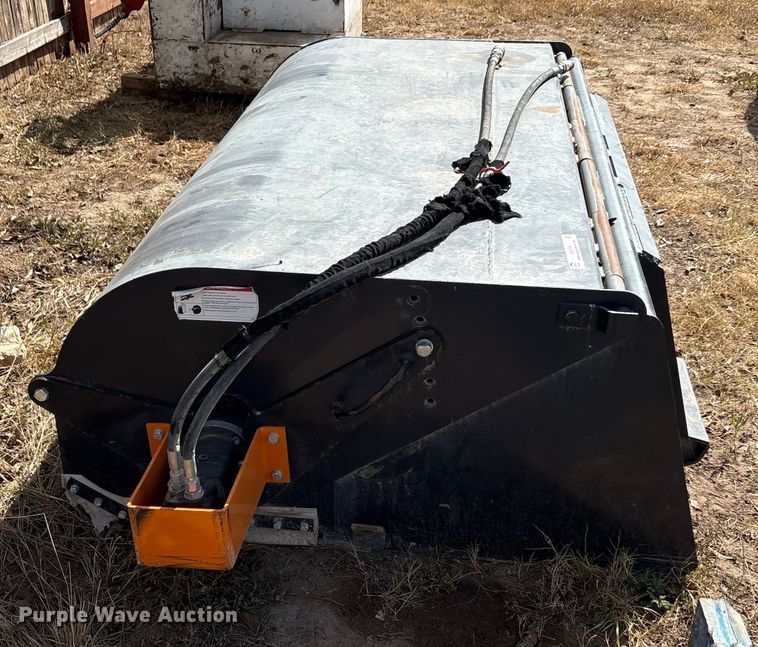 image for item EU0091 2023 Wolverine BB-11-72W skid steer sweeper