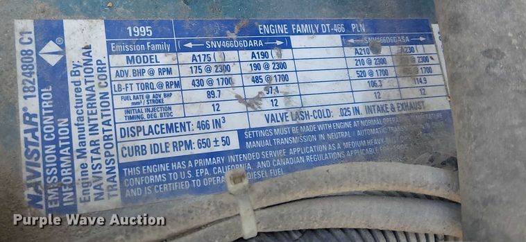 image for item EU2507 1995 International 4700 drilling rig truck