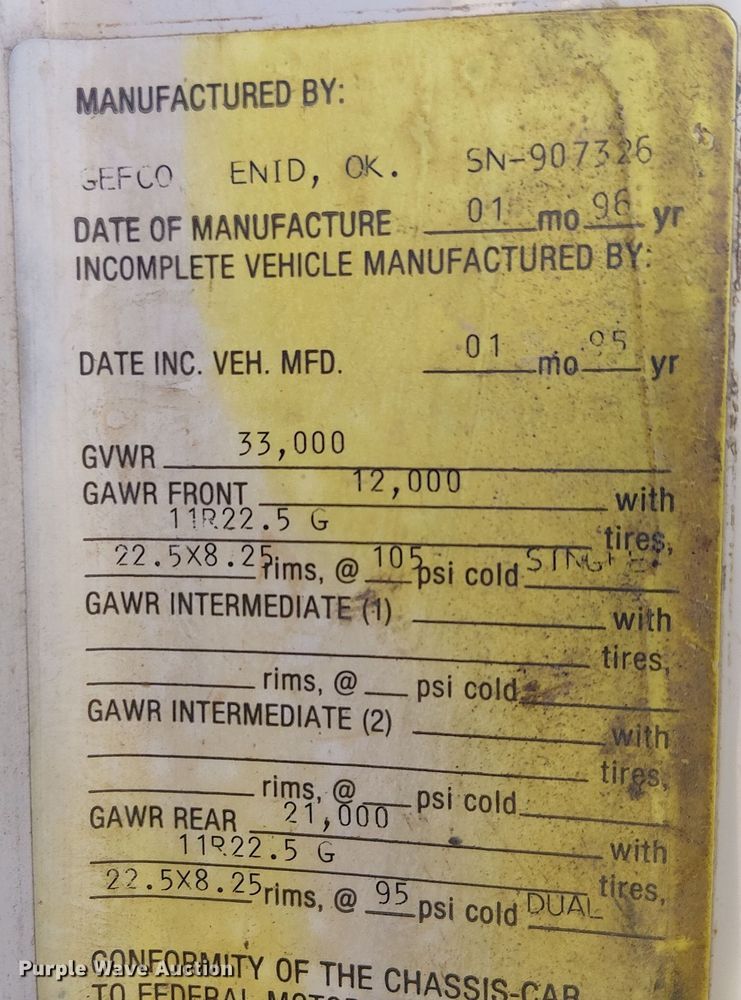 image for item EU2507 1995 International 4700 drilling rig truck